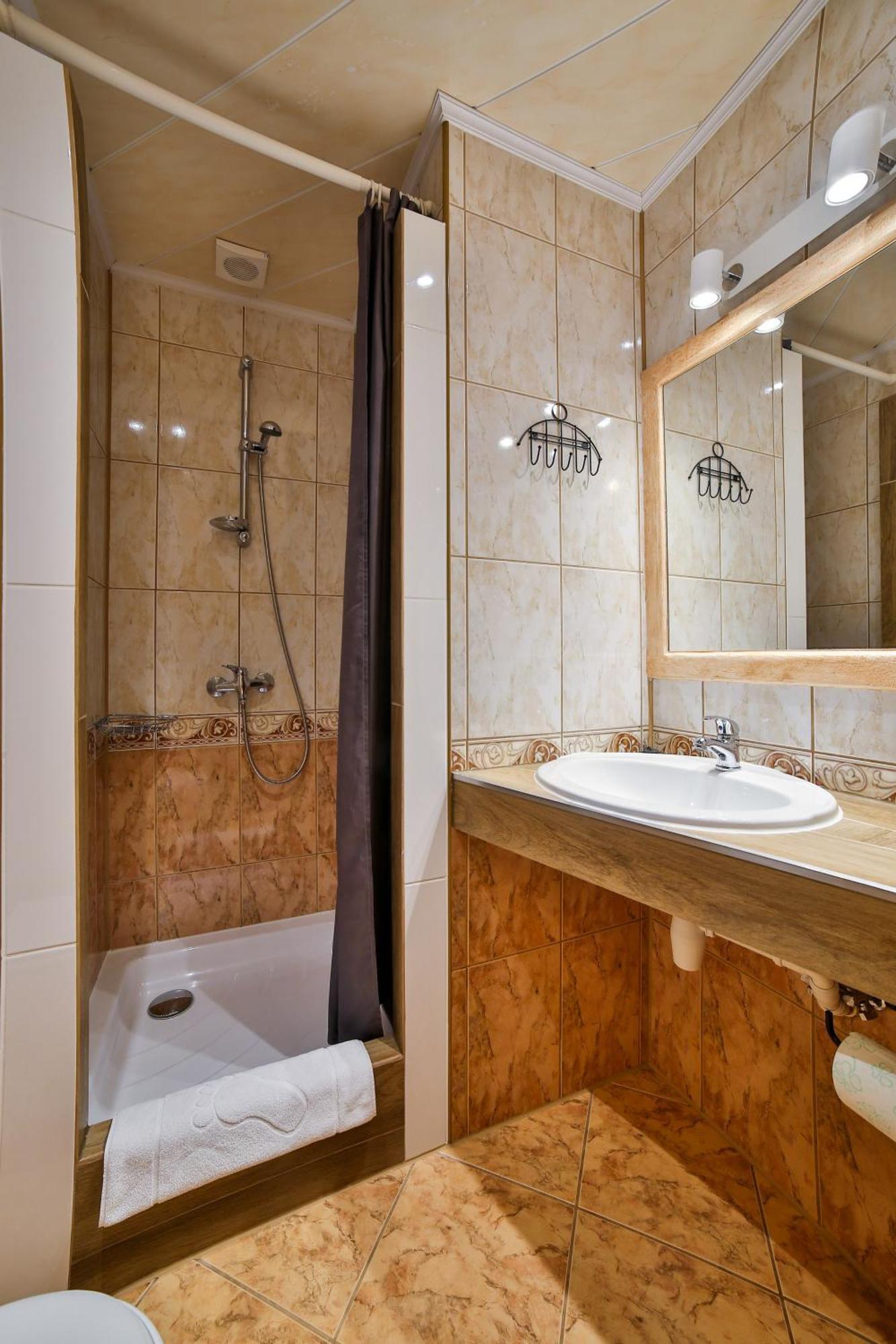 Swarna Wynajem Pokoi Homestay