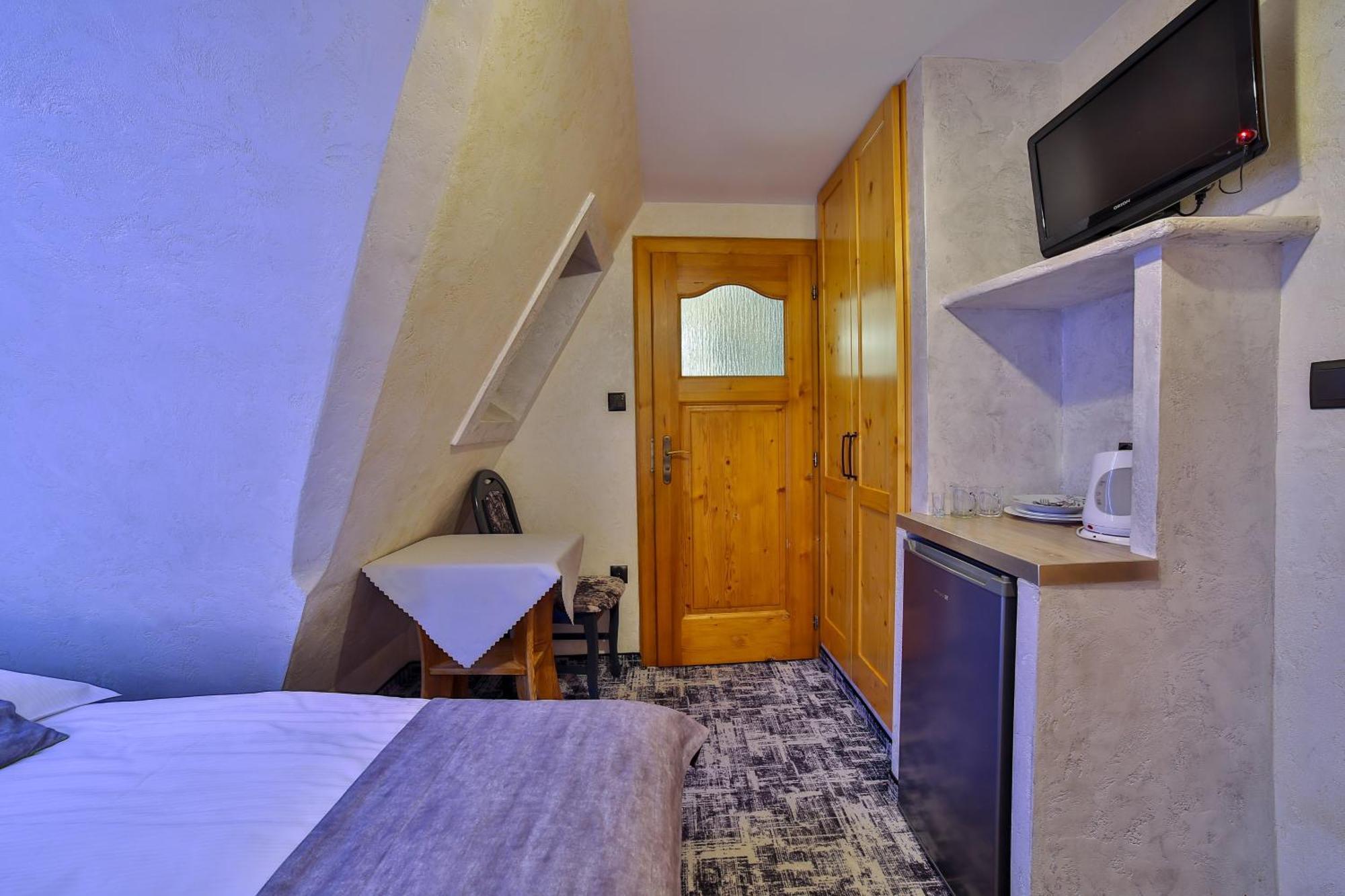 Homestay Swarna Wynajem Pokoi