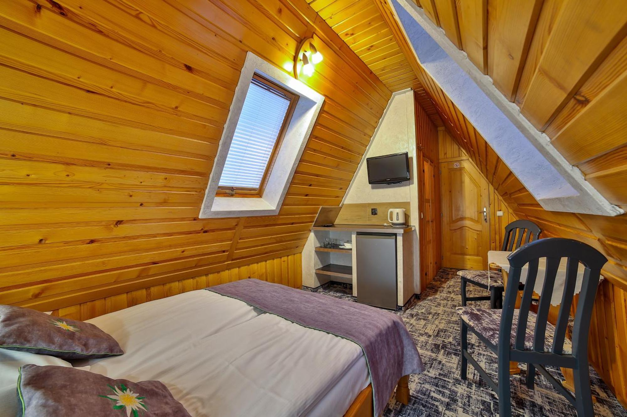 Swarna Wynajem Pokoi Homestay